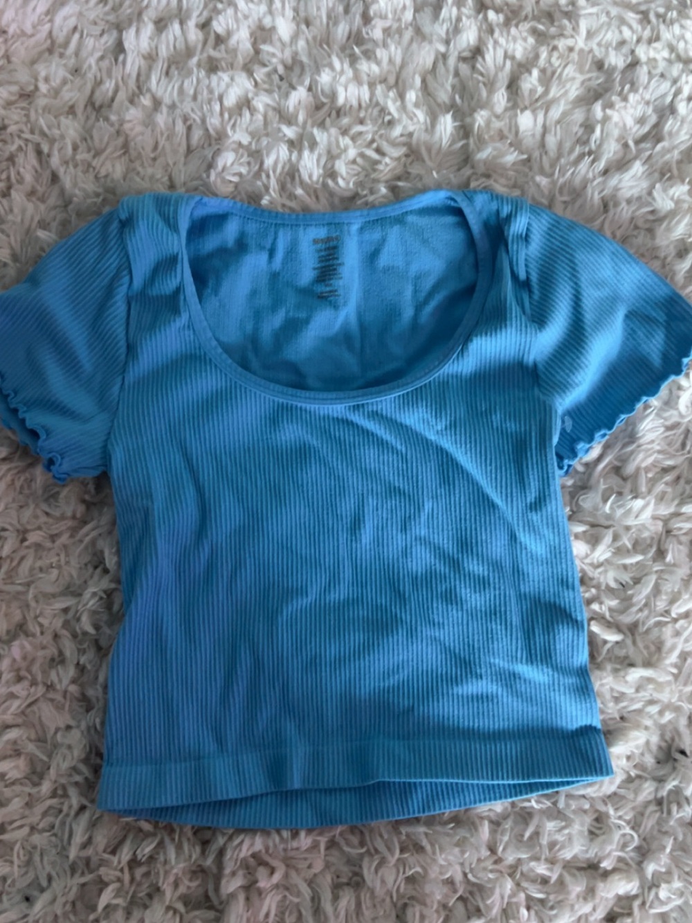 Scoop Neck Ribbed Crop Top in Light Blue